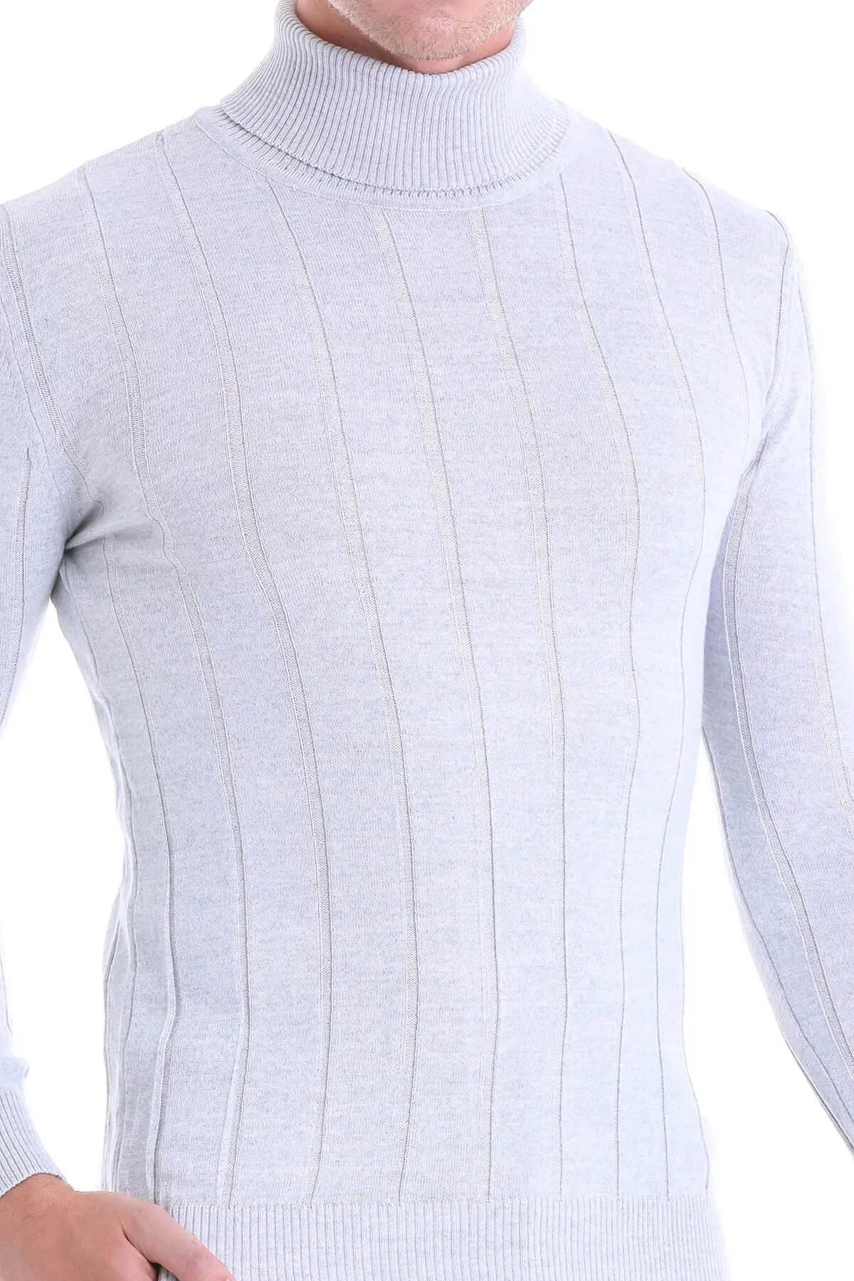 Comfort Fit Wool Blend Light Gray Turtleneck Sweater