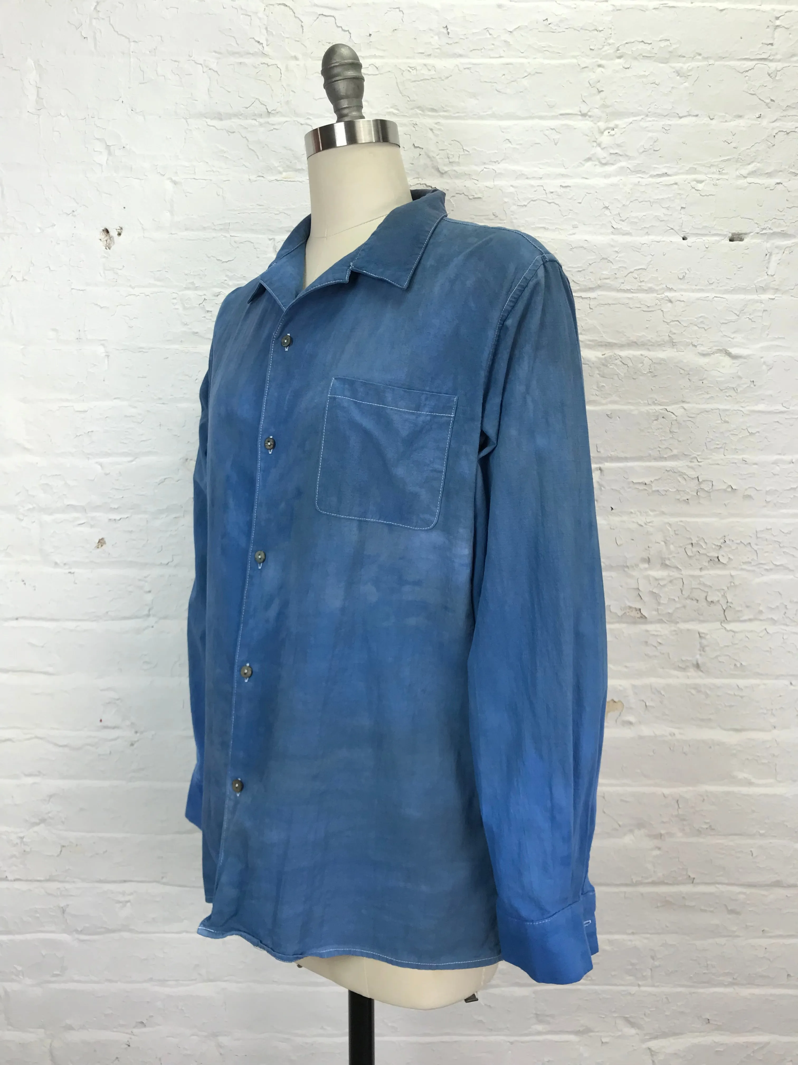 Men's Buttonup in Indigo Road